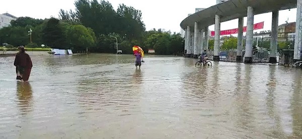山東大暴雨，羅德移動泵車隨時待命